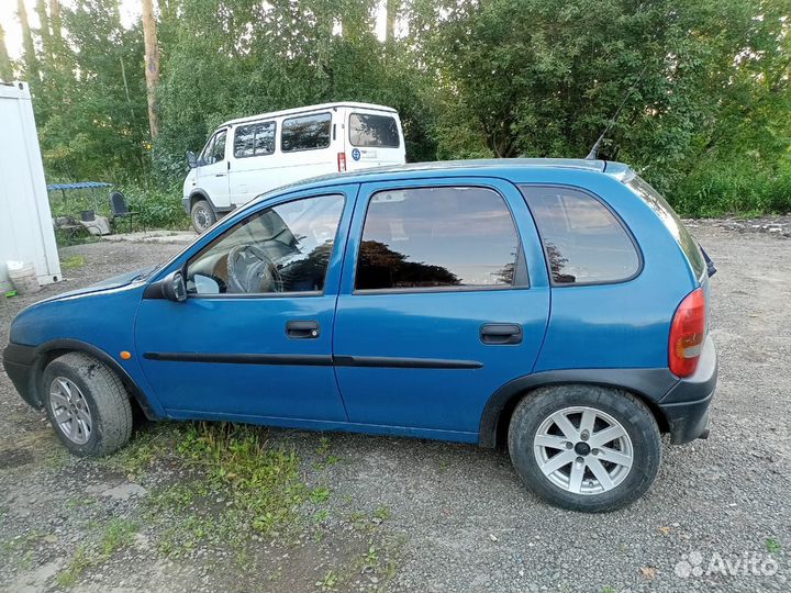 Opel Corsa 1.0 МТ, 2000, 251 932 км