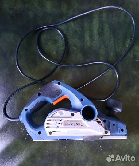 Рубанок Dexter IC610PL