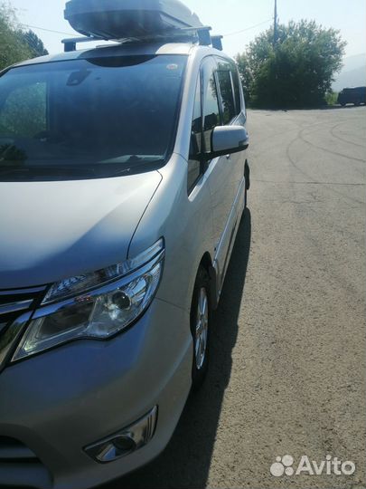 Nissan Serena 2.0 CVT, 2015, 148 300 км