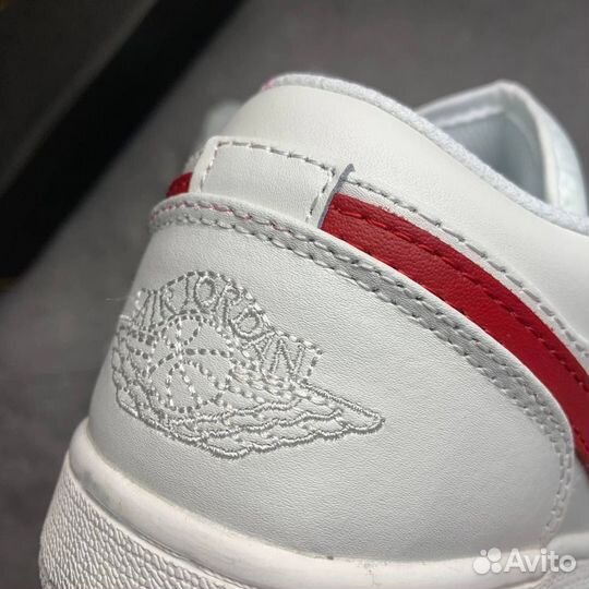 Nike Air Jordan 1 Low White University Red