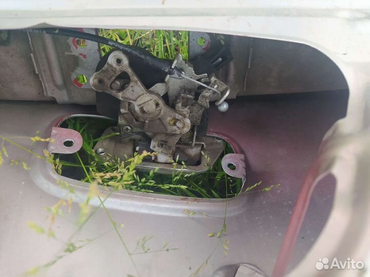 Автозапчасти