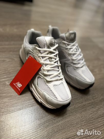 Кроссовки new balance 530