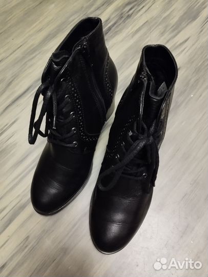 Сапоги женские демисезонные 37