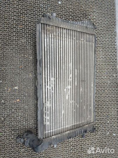 Радиатор интеркулера Volkswagen Caddy, 2006