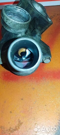 Корпус термостата mitsubishi galant 8 EA1A