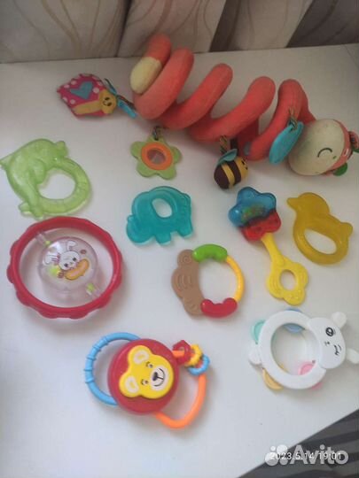 Игрушки погремушки пакетом