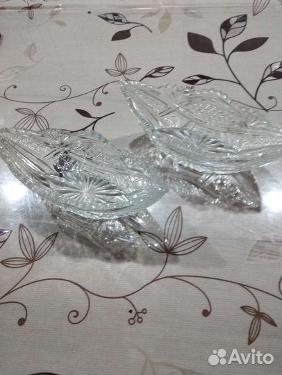 Хрустальная ваза