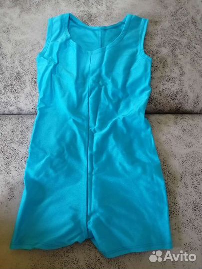 Костюм для выступлений на девочку