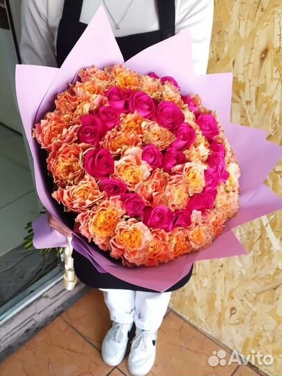 51 роза, 101 роза. Всё серьезно, здесь розы