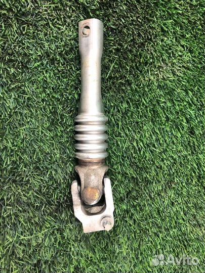 Рулевой карданчик Bmw 5 F10 N52B25 2011