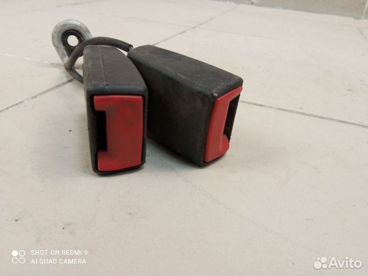 Ответная часть ремня задняя Mercedes w202