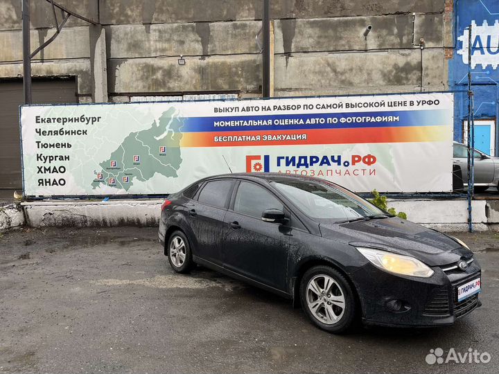 Датчик положения распредвала Ford Focus 3 1905522