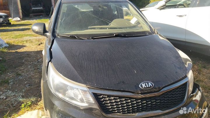 Kia Rio 1.6 МТ, 2017, битый, 115 000 км