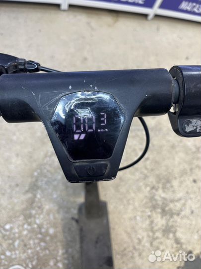 Электросамокат Hiper Triumph T105