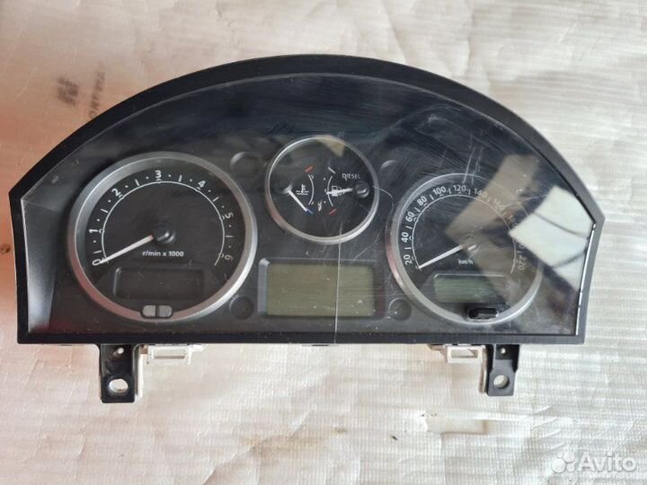 Панель приборов Land Rover Discovery 3 2005