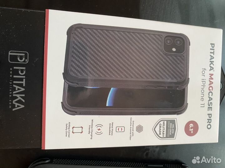 Чехол на iPhone 11 pitaka