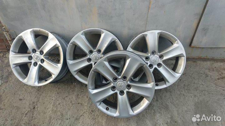 Диски r17 от Toyota