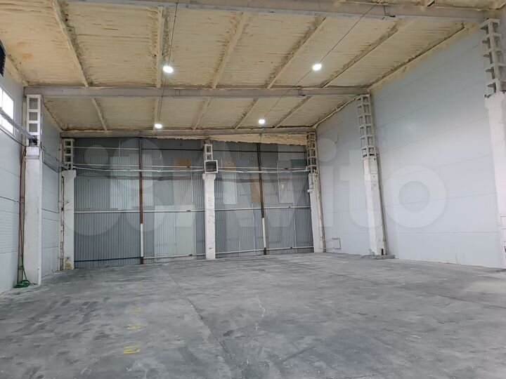 Склад, 4200 м²