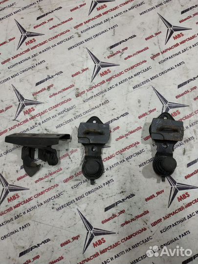 Замок капота w211 Mercedes комплект