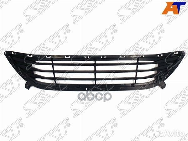 Решетка в бампер hyundai elantra V 10-14 ST-HN2