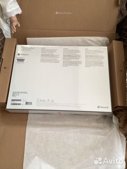 Microsoft Surface laptop studio i5 16GB 512GB но