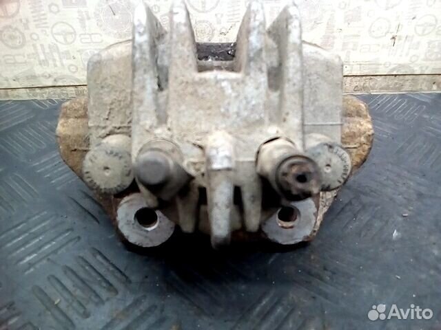 Суппорт задний правый для BMW 5-Series (E60/E61)