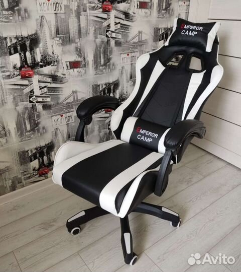 Игровое компьютерное кресло Emperor Camp