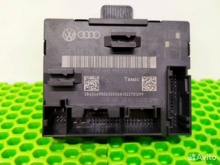 Блок управления дверью передний левый Volkswagen