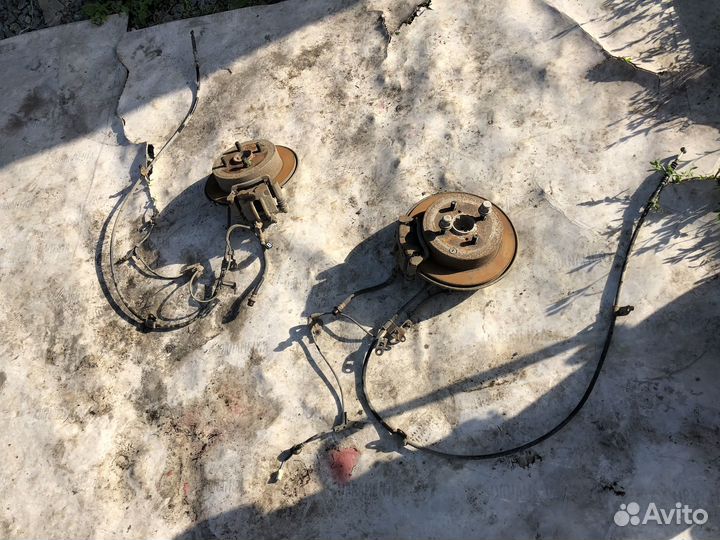 Ступицы задние дисковые Toyota Corolla 120