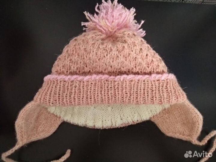 Комплект шапка, манишка, варежки и носочки