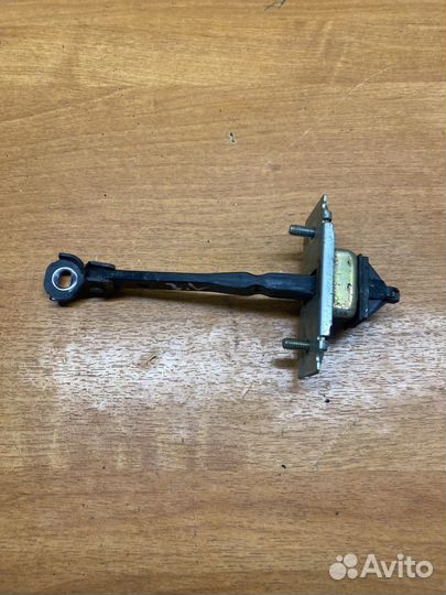 Great wall hover h5 ограничитель зад левой двери