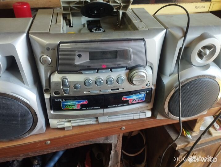 Музыкальный центр lg