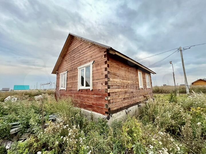 Дом 42 м² на участке 6 сот.