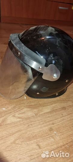 Шлем защитный противоударный