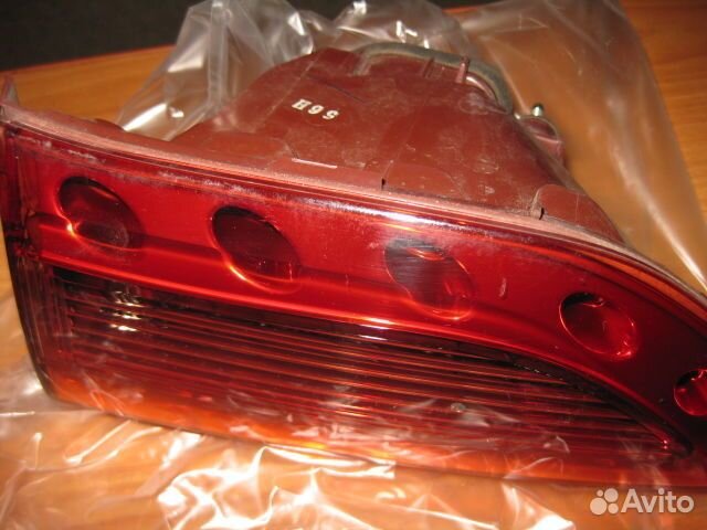 Фонарь задний внутренний правый Infiniti QX70 (S51