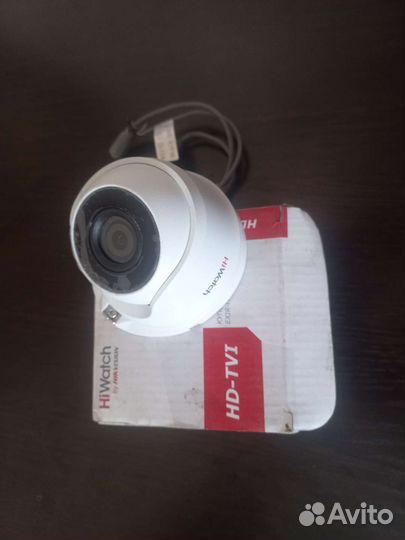 Камера видеонаблюдения купольная