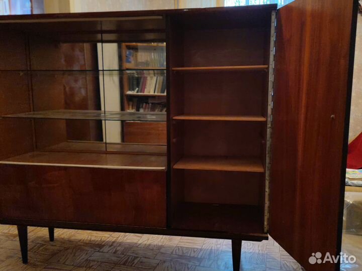 Буфеты и серванты СССР 1986