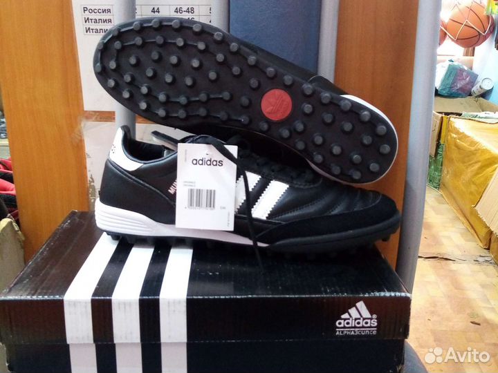 Бутсы сороконожки Mundial team