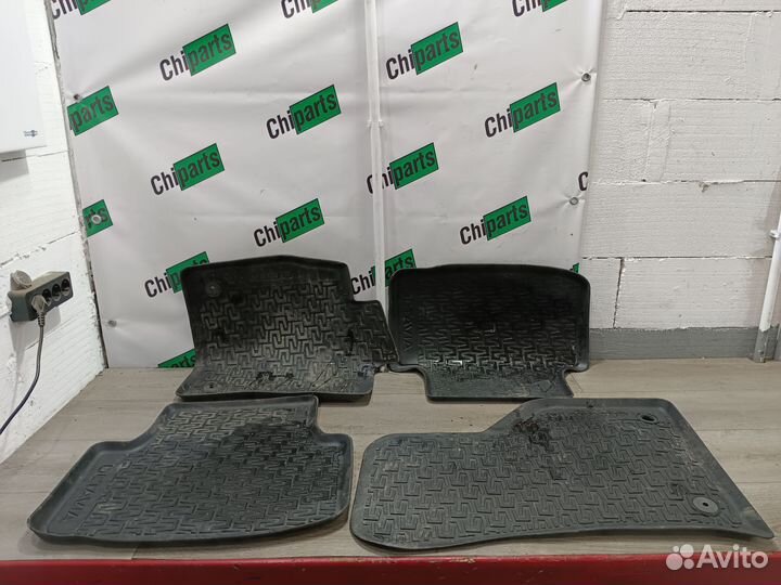 Комплект ковриков салона для Skoda Octavia A7 ориг