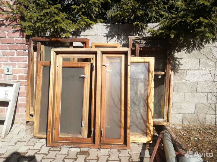 Оконные блоки, рамы из лиственницы