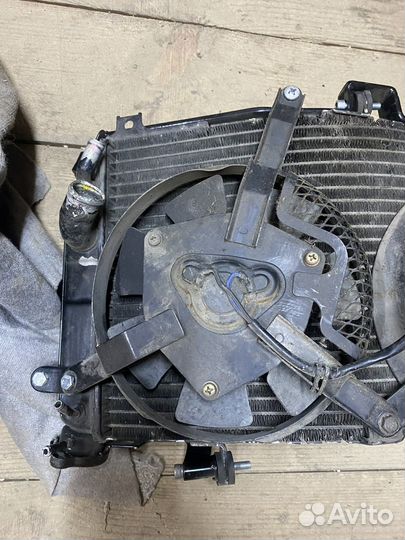Suzuki gsxr600 gsxr750 вентилятор охлаждения