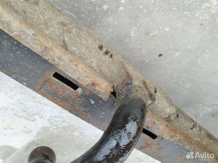 Фаркоп Volkswagen Passat B3 1993