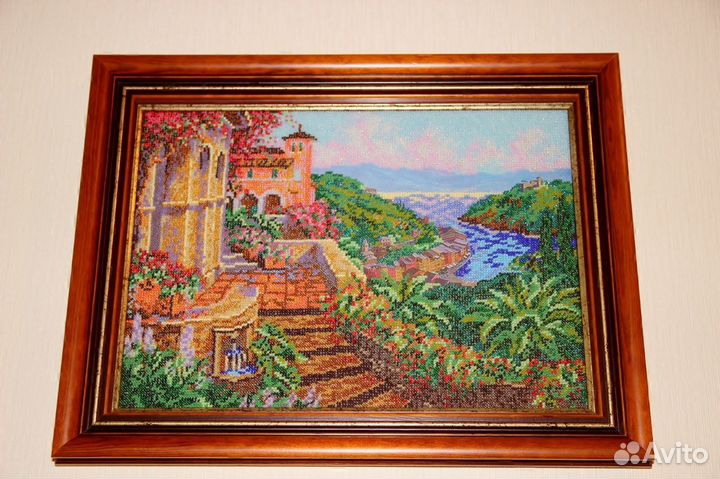 Прекрасная картина из бисера