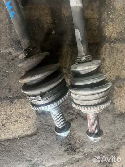 Привода в сборе от mazda 6 gg