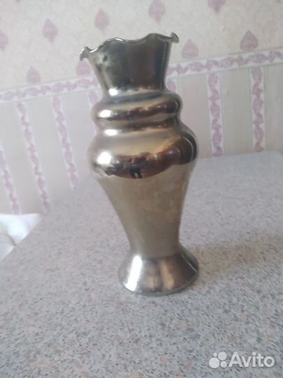 Продаю вазу для цветов