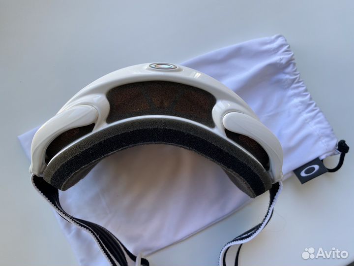 Oakley маска