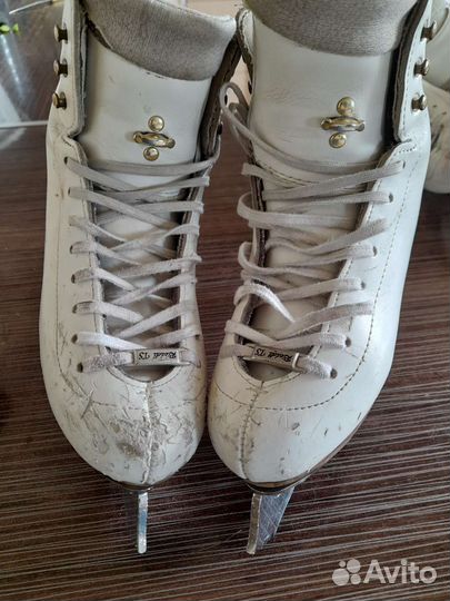 Профессиональные коньки