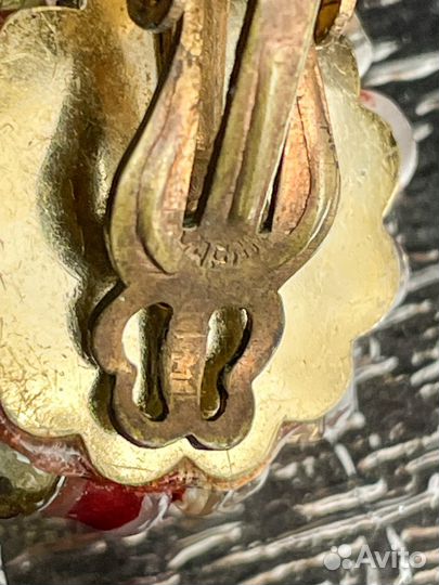 Винтаж клипсы с маркировкой разноцветные К16Д