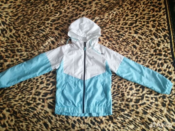 Ветровка для девочки 140 см