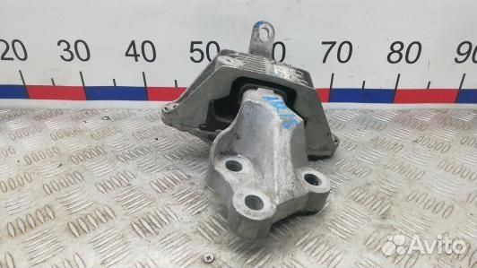 Подушка двигателя дизельная chevrolet cruze J300